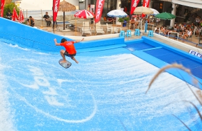 FLOWRIDER DOUBLE - САМЫЙ КУЛЬТОВЫЙ ВОЛНОВОЙ АТТРАКЦИОН В МИРЕ!