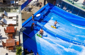 FLOWRIDER DOUBLE - САМЫЙ КУЛЬТОВЫЙ ВОЛНОВОЙ АТТРАКЦИОН В МИРЕ!