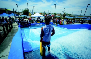 FLOWRIDER DOUBLE - САМЫЙ КУЛЬТОВЫЙ ВОЛНОВОЙ АТТРАКЦИОН В МИРЕ!