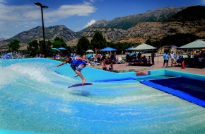 FLOWRIDER DOUBLE - САМЫЙ КУЛЬТОВЫЙ ВОЛНОВОЙ АТТРАКЦИОН В МИРЕ!