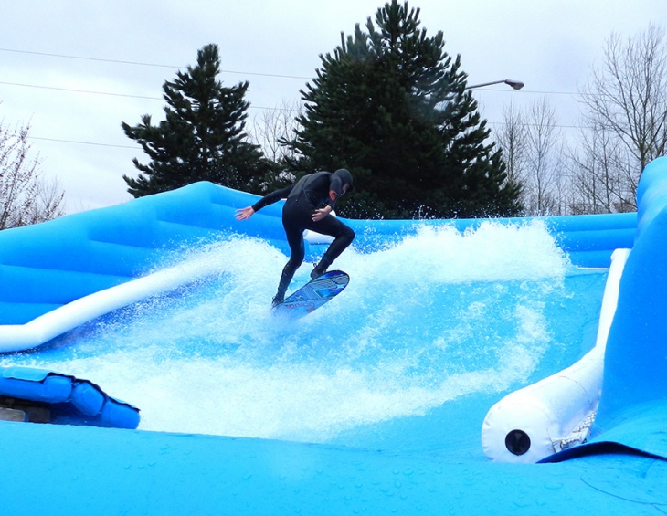 FlowRider® Mobile САМЫЙ КРУТОЙ И САМЫЙ ДИНАМИЧНЫЙ АТТРАКЦИОН ДЛЯ ВАШИХ БУДУЩИХ МЕРОПРИЯТИЙ