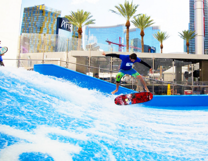 FLOWRIDER DOUBLE - САМЫЙ КУЛЬТОВЫЙ ВОЛНОВОЙ АТТРАКЦИОН В МИРЕ!